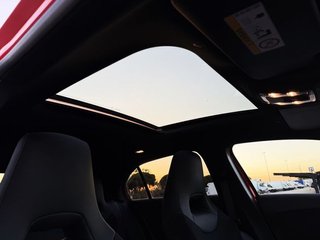 Mercedes Clase A 200 AMG LINE con PAQUETE NIGHT, TECHO SOLAR...