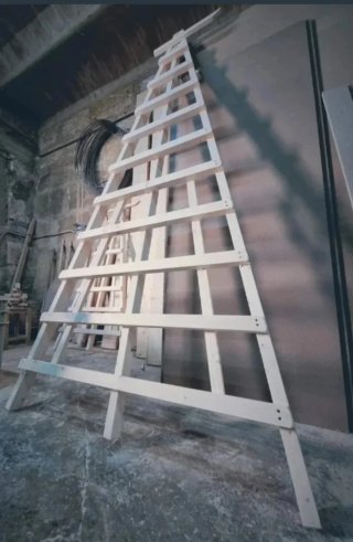 Escalera de madera mallorquina