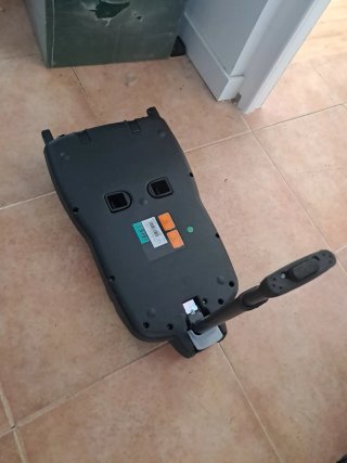 Seggiolino Auto Besafe Izi Go + Base Isofix