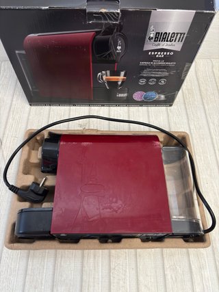 Cafetera Espresso Bialetti Gioia Roja + 32 Cápsula