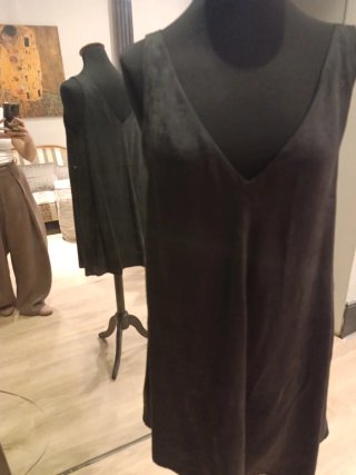 Vestido Negro de fiesta Zara