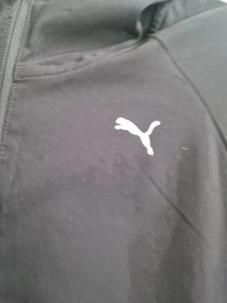 Cortavientos Puma Negro con Capucha