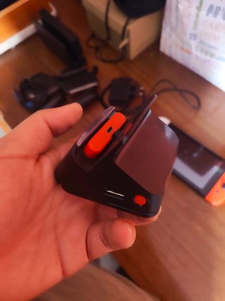 Nintendo Switch Roja y Blanca