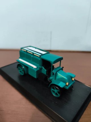 Modellino Camion Pompieri Renault 1920