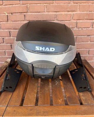 Baúl SHAD SH33 + Soporte Honda CB125F