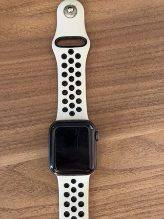 Apple Watch SE 40mm