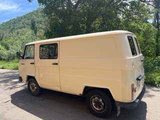 Mercedes-Benz MB100 1988