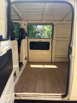 Mercedes-Benz MB100 1988