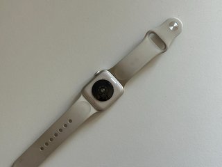 Apple Watch Beige y Plateado