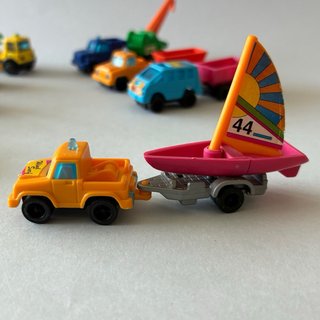 Lotto di vecchi giocattoli Kinder