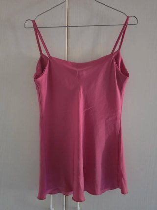 Top Zuiki raso rosa