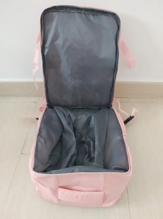 Mochila de viaje rosa