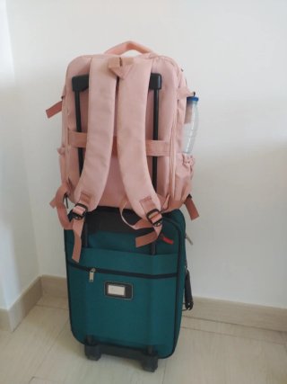 Mochila de viaje rosa