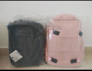 Mochila de viaje rosa