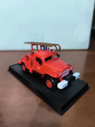Modellino Camion Vigili del Fuoco Dodge WC 53