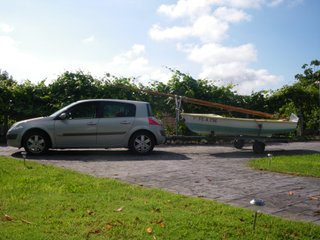 Bote de vela ligera