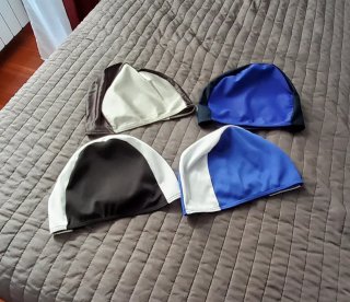 Set 4 Cuffie Nuoto