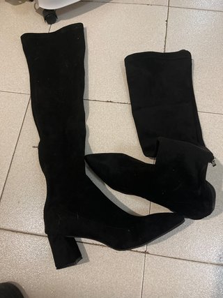 Botas altas negras