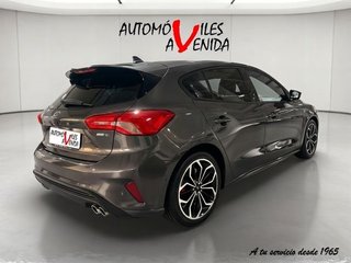 Ford Focus ST-Line X