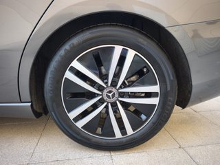 Mercedes-Benz Clase A A 180 d Sedán