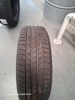 Neumático Bridgestone 185/60R15 84H