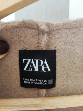 Chaleco largo Zara camel