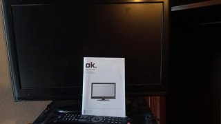 Televisor OK. negro con mando