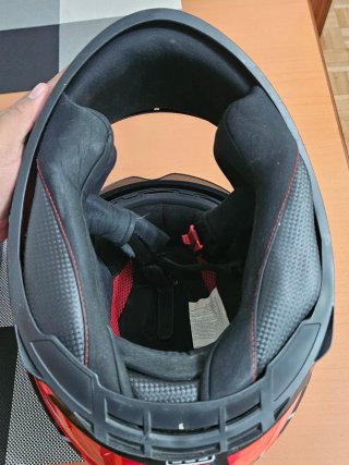 Pareja de cascos de moto