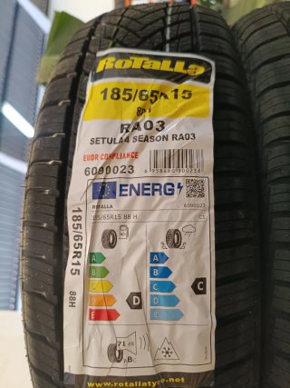 Rotalla Setula 4 Season RA03 185/65 R15 88H M+S