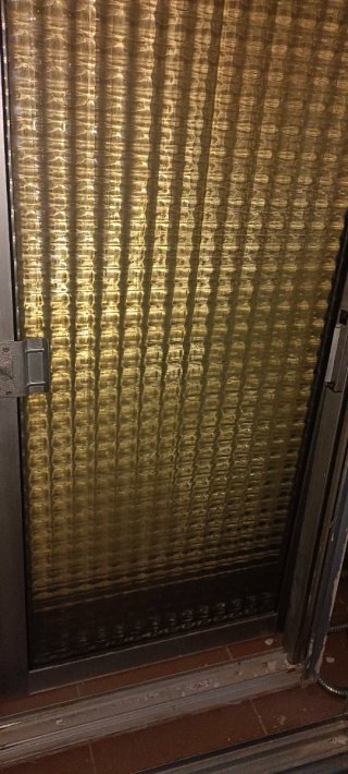 Vendo o cambio Ventana y contraventana de aluminio