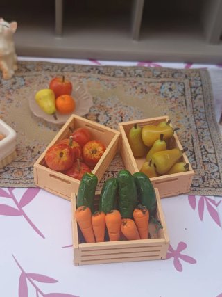 Puesto de mercado miniatura con accesorios
