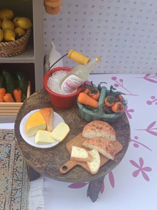 Puesto de mercado miniatura con accesorios