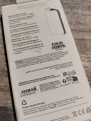 Apple Funda de silicona para iPhone 16 con MagSafe Violeta
