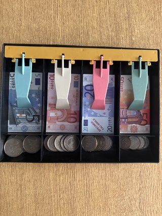 Dinero juguete