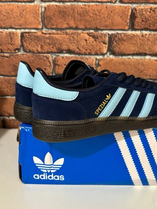 Adidas Spezial