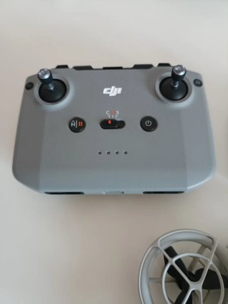 Dron DJI Mini SE Gris