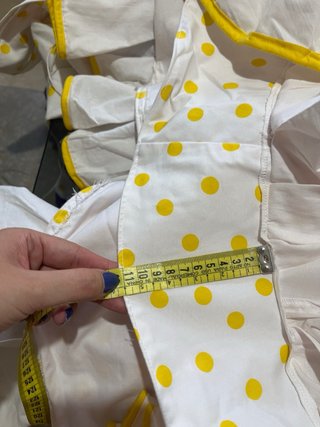 Traje Flamenca blanco Lunares Amarillo y Morado