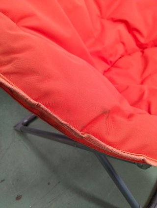 Silla plegable redonda con asiento acolchado suave