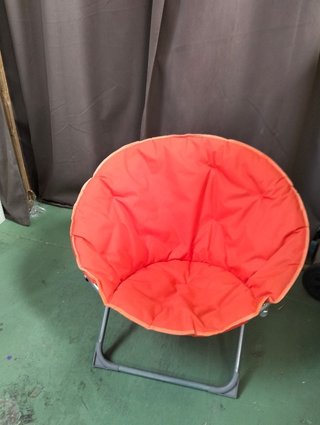 Silla plegable redonda con asiento acolchado suave