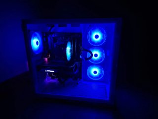CHOLLO!! PC Gaming RTX 4060 / Ryzen 5 5600G