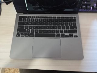 MacBook M1 2020 Argento