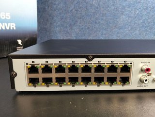 Registrador NVR PoE+ TRENDnet 16 canales 4K
