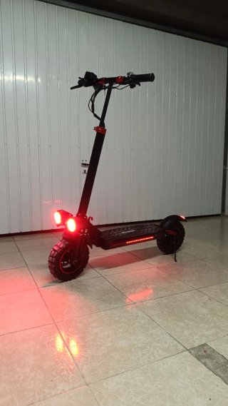 Patinete eléctrico ( con asiento )