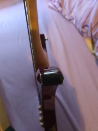 Bajo BC Rich Heritage Classic Mockingbird