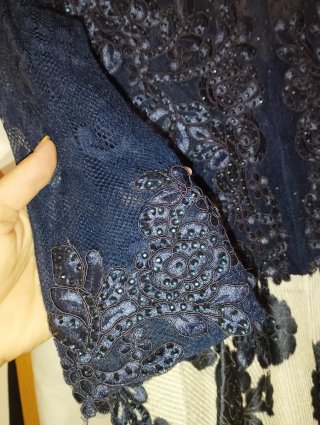Vestido de fiesta azul y blanco