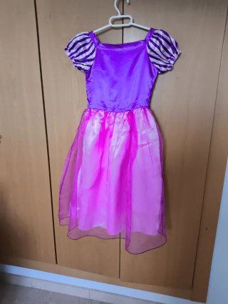 Disfraz Princesa Rapunzel Morado. Talla 12