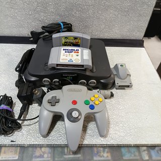 Nintendo 64 Completa con Accesorios