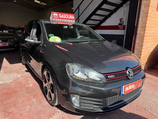 Volkswagen Golf 2011 GTI 211CV PEGATINA C