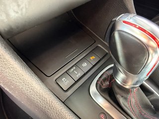 Volkswagen Golf 2011 GTI 211CV PEGATINA C