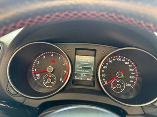 Volkswagen Golf 2011 GTI 211CV PEGATINA C